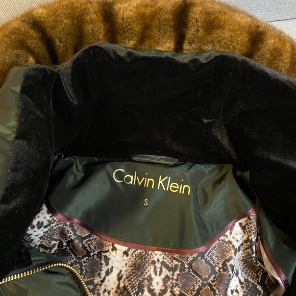 Calvin Klein Green Winter Puffer Coat - Picture 7 of 12